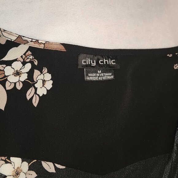 City Chic Floral Fall Dress - Picture 3 of 8